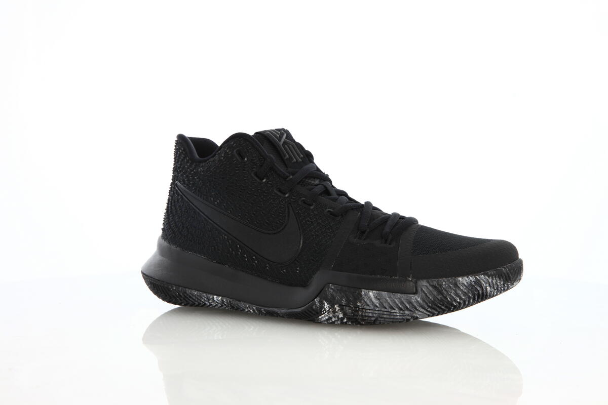 Kyrie 3 deals triple black